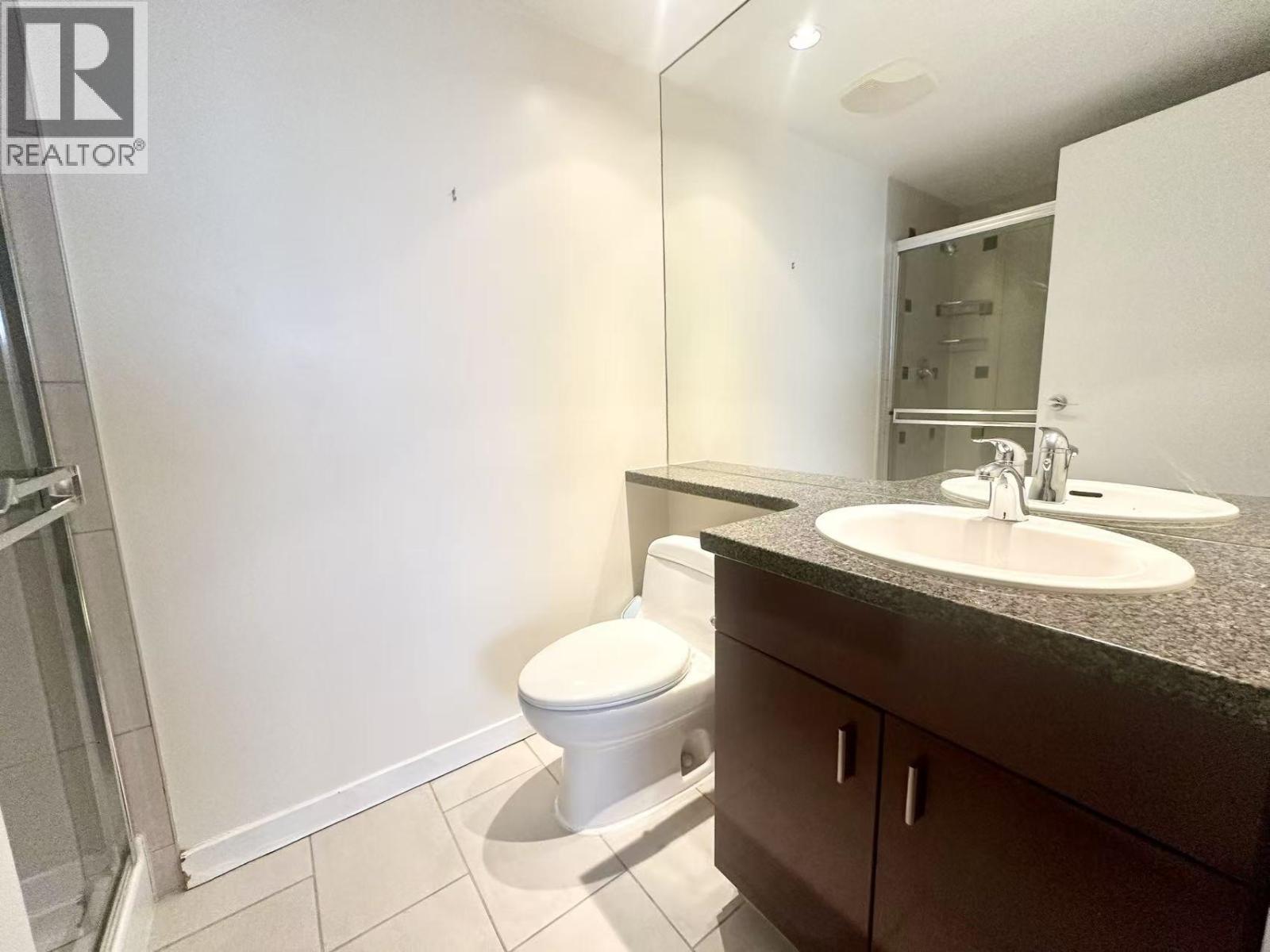 2806 1033 MARINASIDE CRESCENT, Vancouver