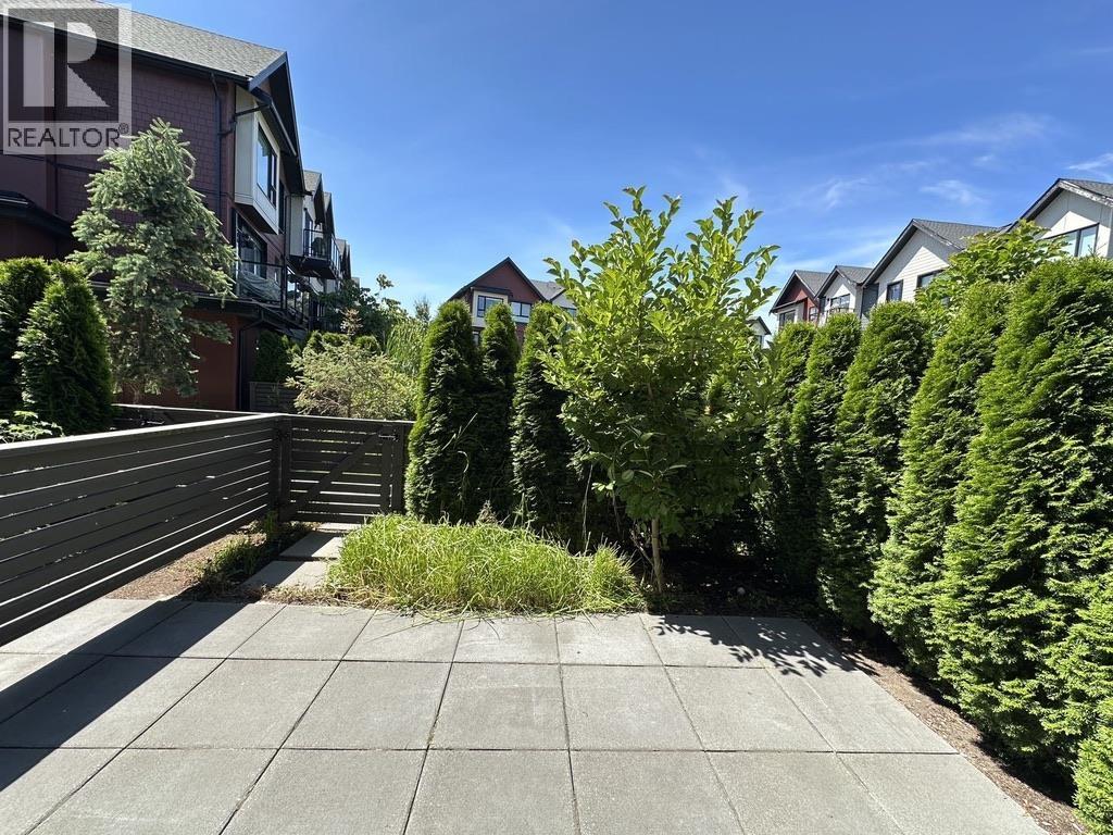 151 4738 HEMLOCK WAY, Tsawwassen
