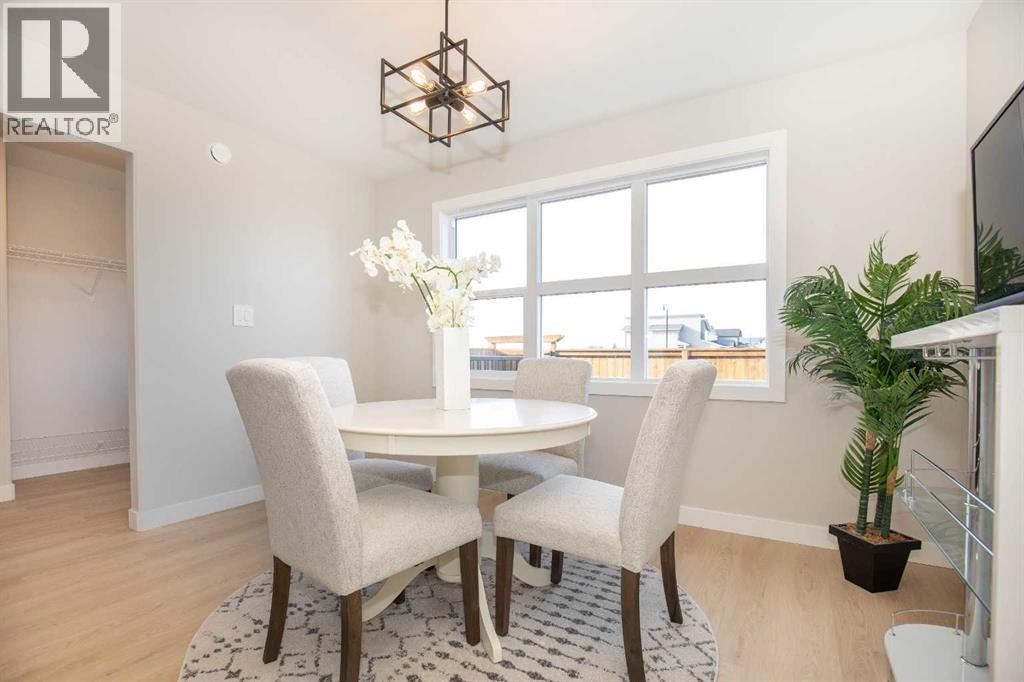 236 Halifax Close, Penhold