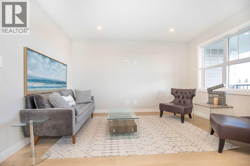 236 Halifax Close, Penhold