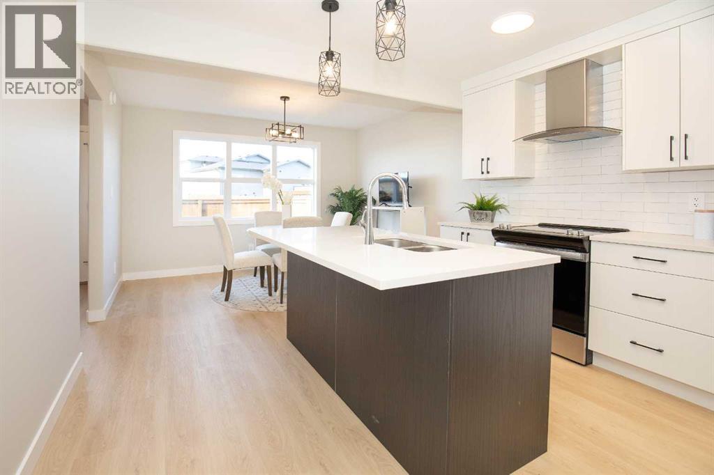 236 Halifax Close, Penhold