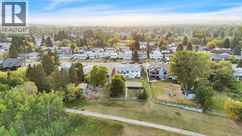 83 Oberlin Avenue, Red Deer