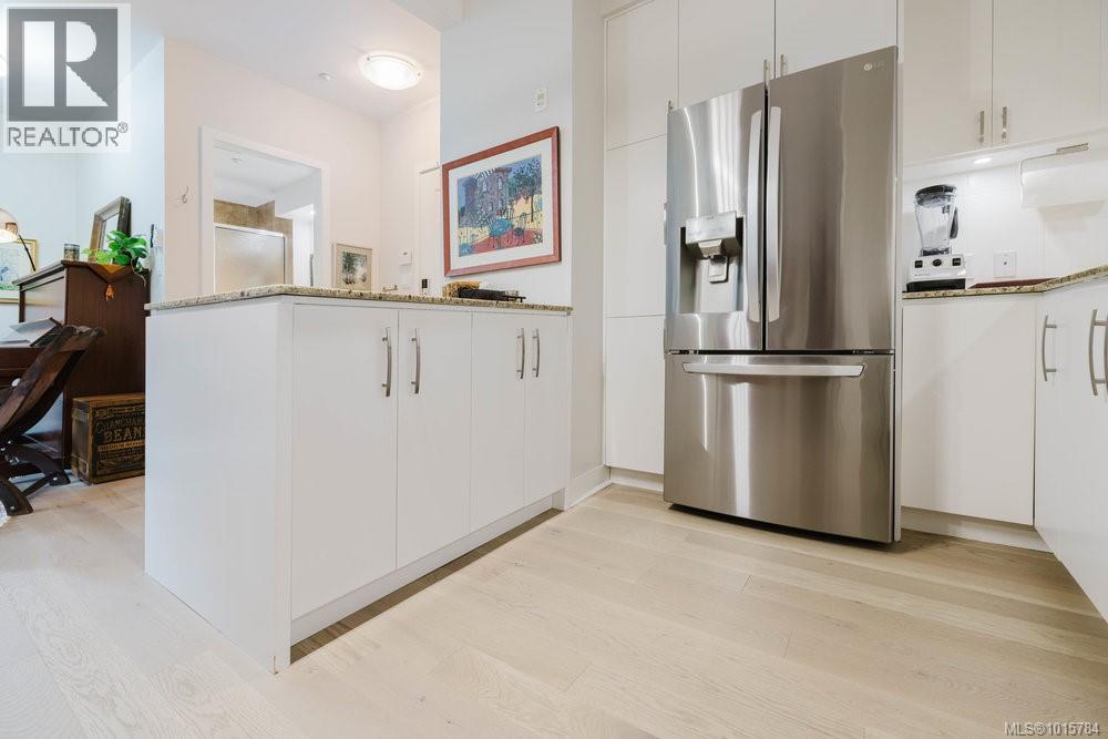 216 1375 Bear Mountain Parkway, Langford