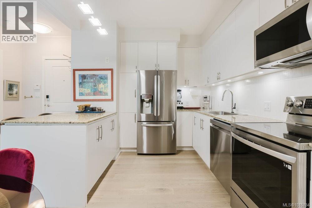 216 1375 Bear Mountain Parkway, Langford