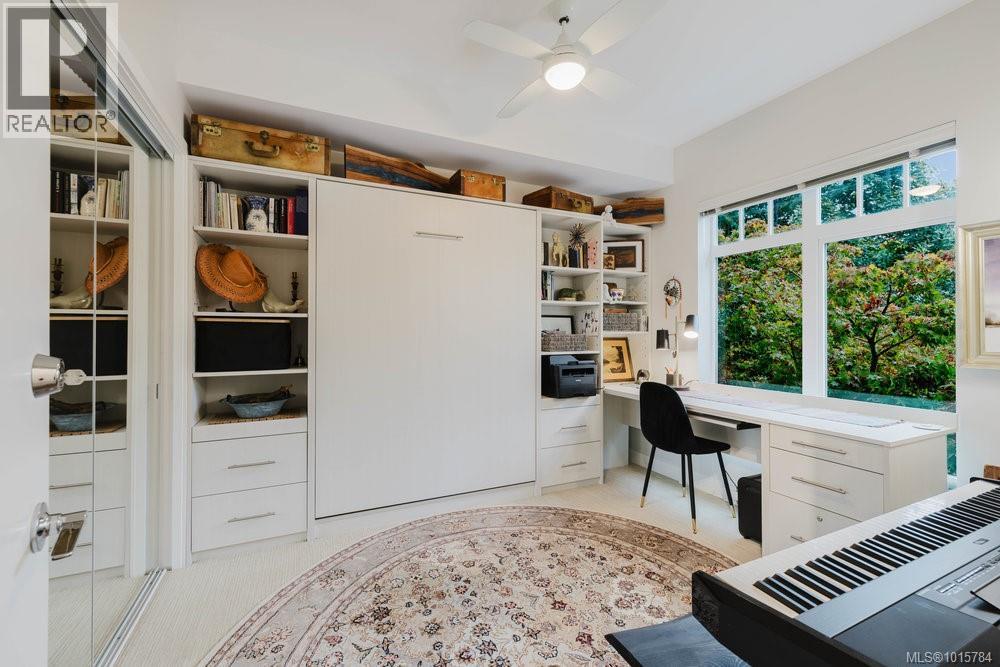 216 1375 Bear Mountain Parkway, Langford