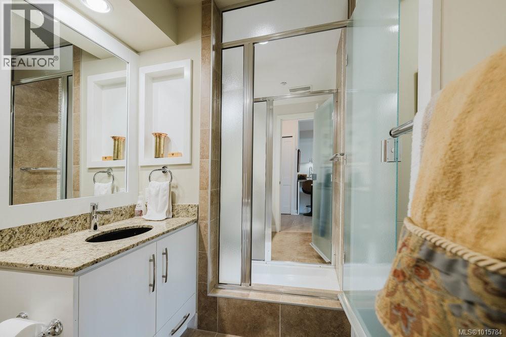 216 1375 Bear Mountain Parkway, Langford