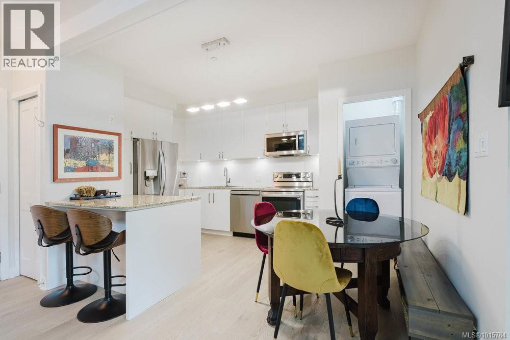 216 1375 Bear Mountain Parkway, Langford