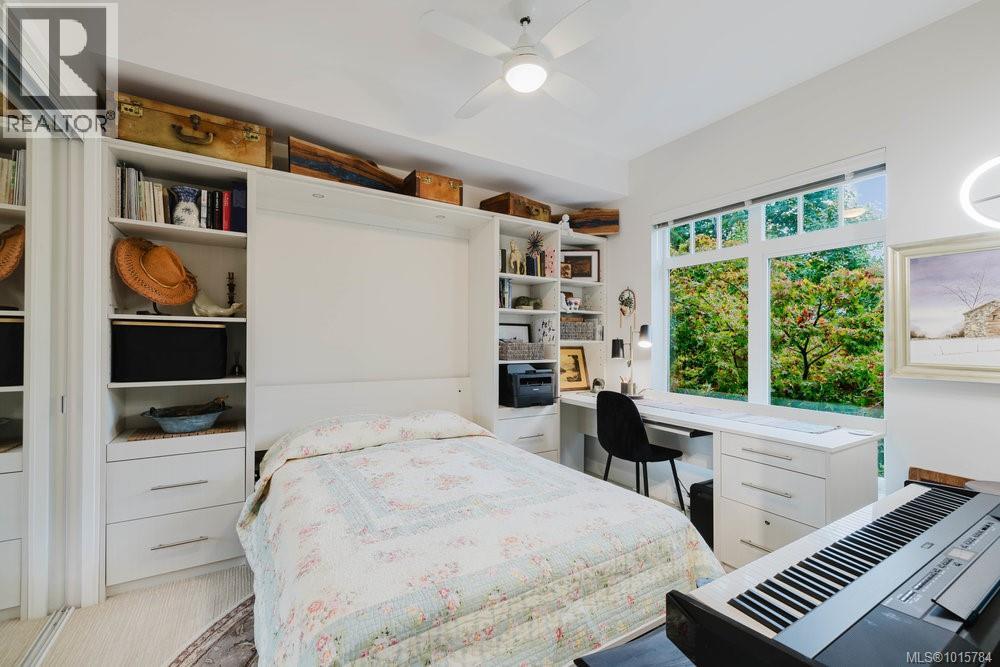 216 1375 Bear Mountain Parkway, Langford