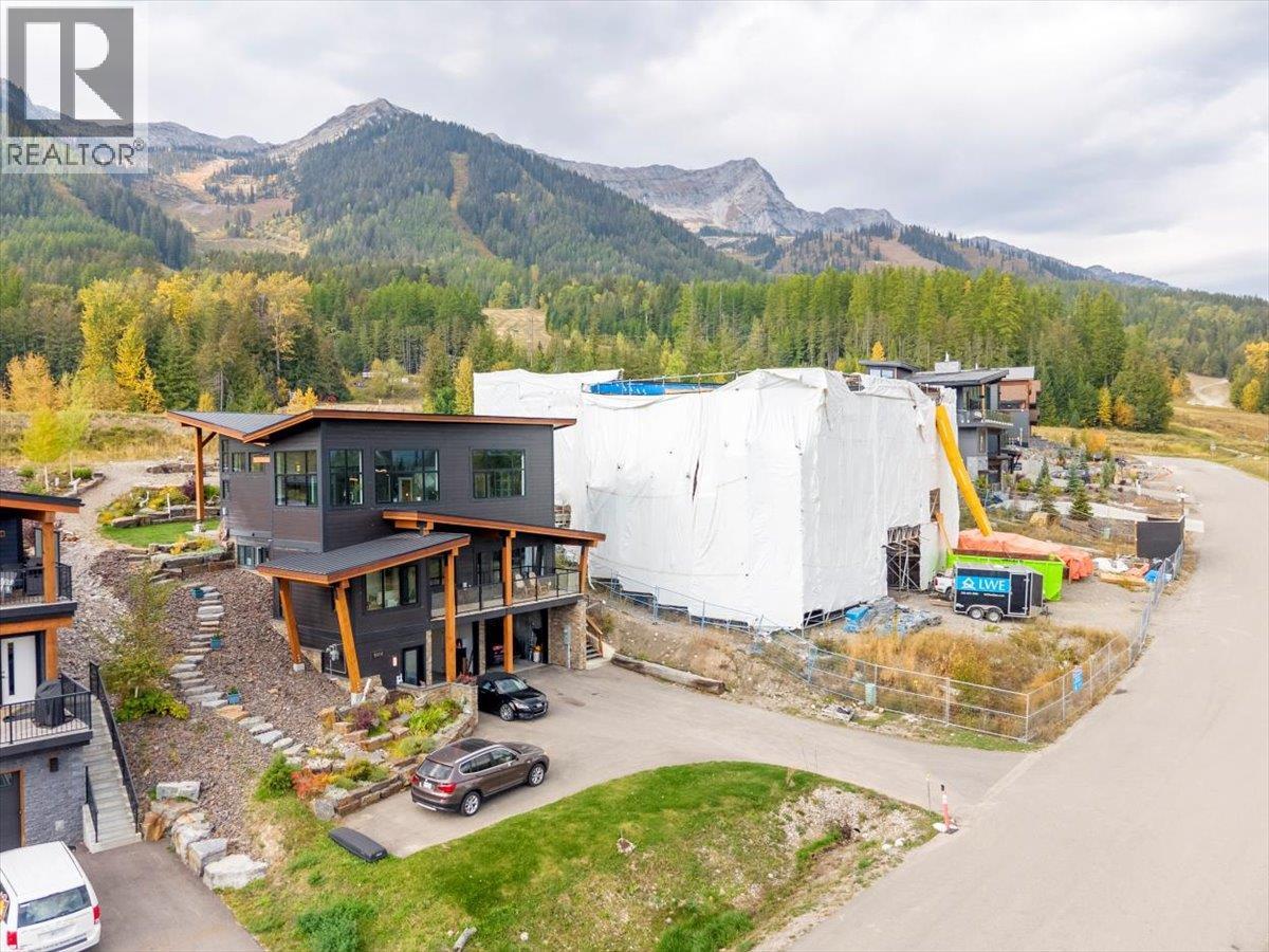 5416 Resort Drive, Fernie
