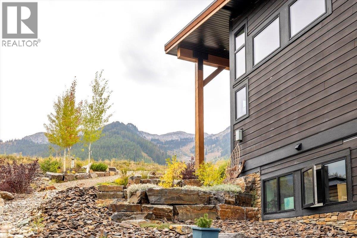 5416 Resort Drive, Fernie
