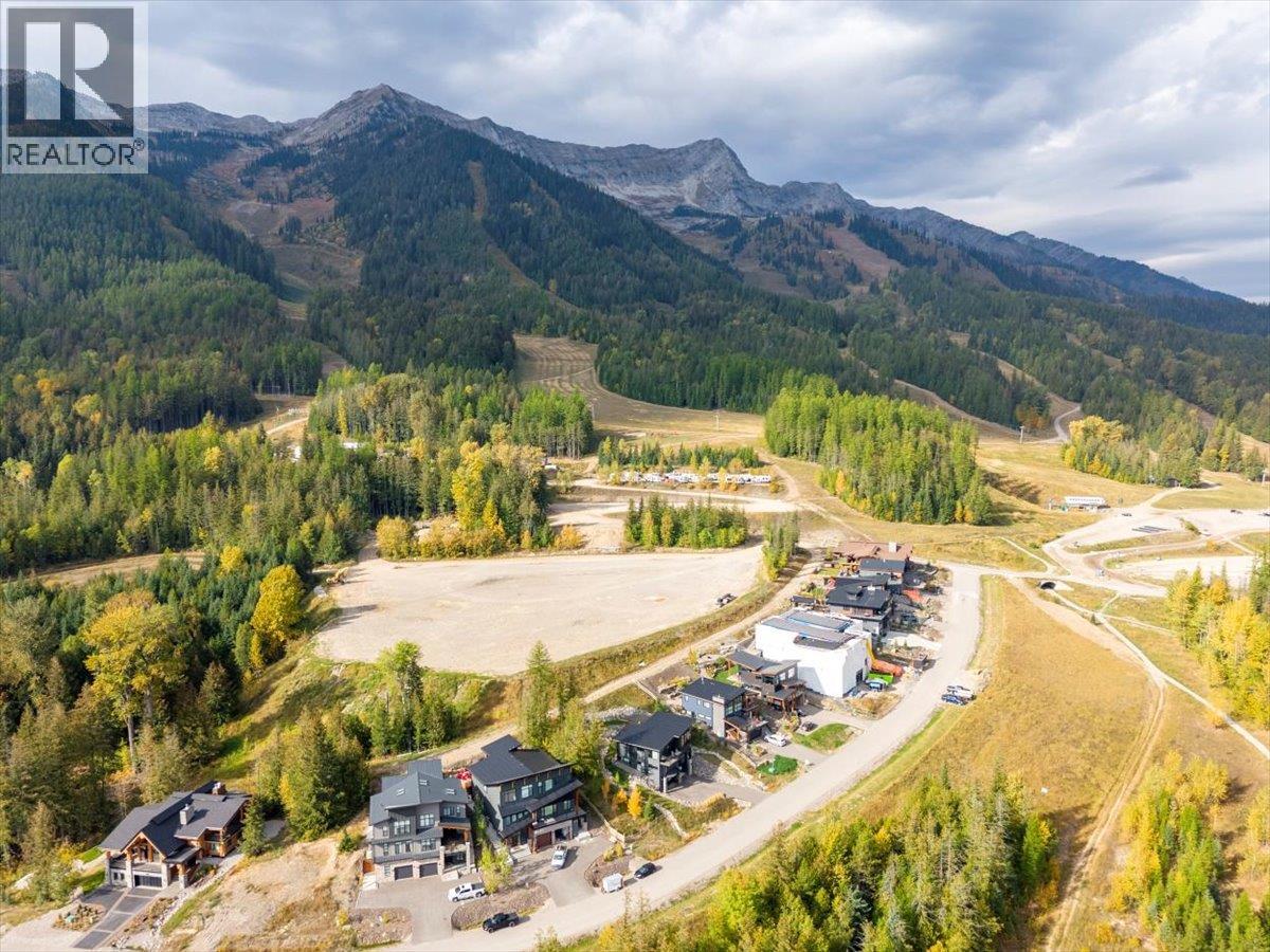 5416 Resort Drive, Fernie