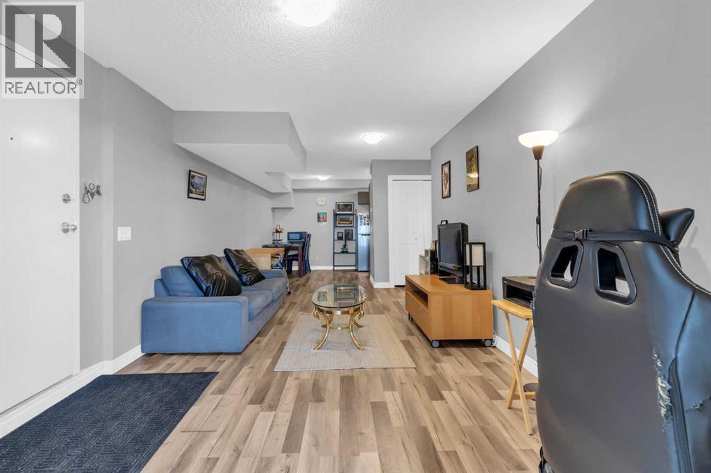 Single Family House for Sale in   Centre Street NE Highland Park Calgary 