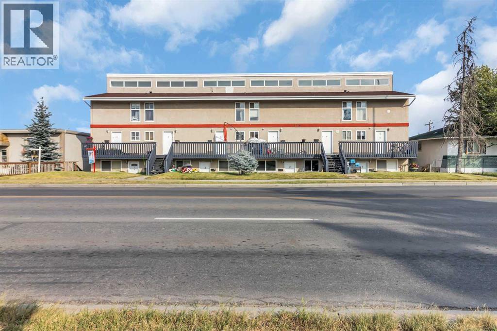 Single Family House for Sale in   Centre Street NE Highland Park Calgary 