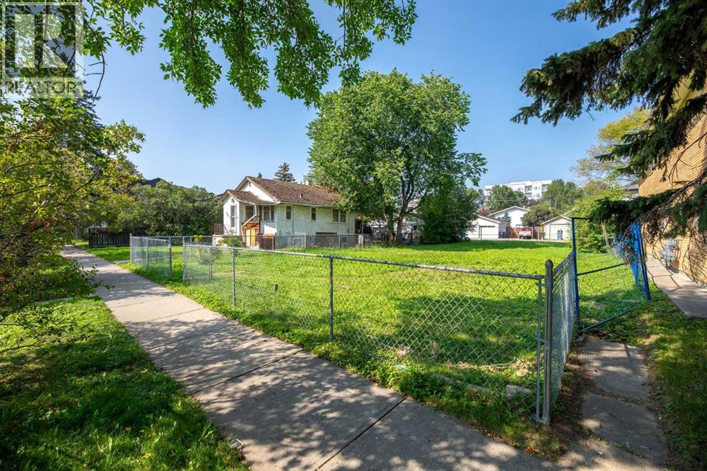 Vacant Land for Sale in   Avenue NE Renfrew Calgary 