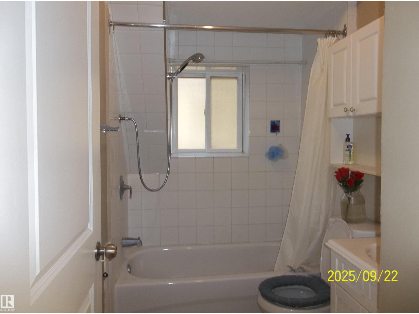 11824 79 ST NW, Edmonton