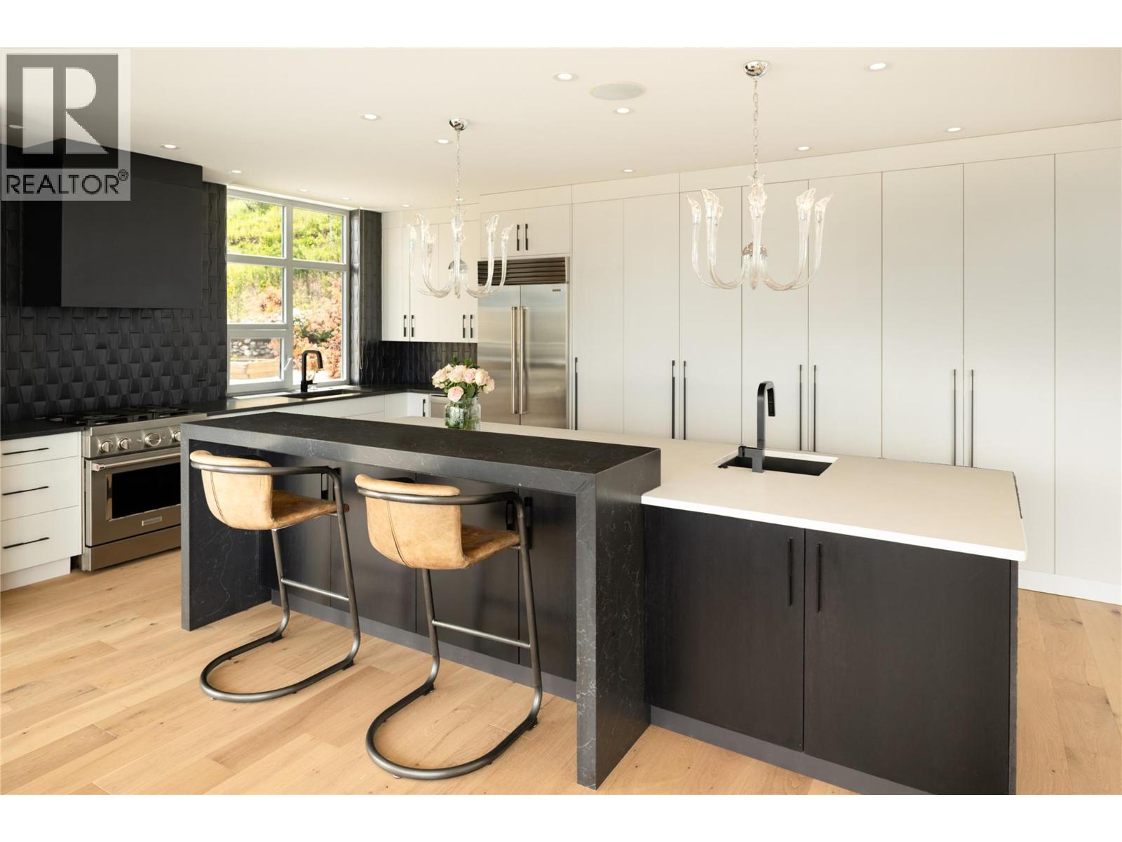 1750 Westside Road N Unit# 5, Kelowna