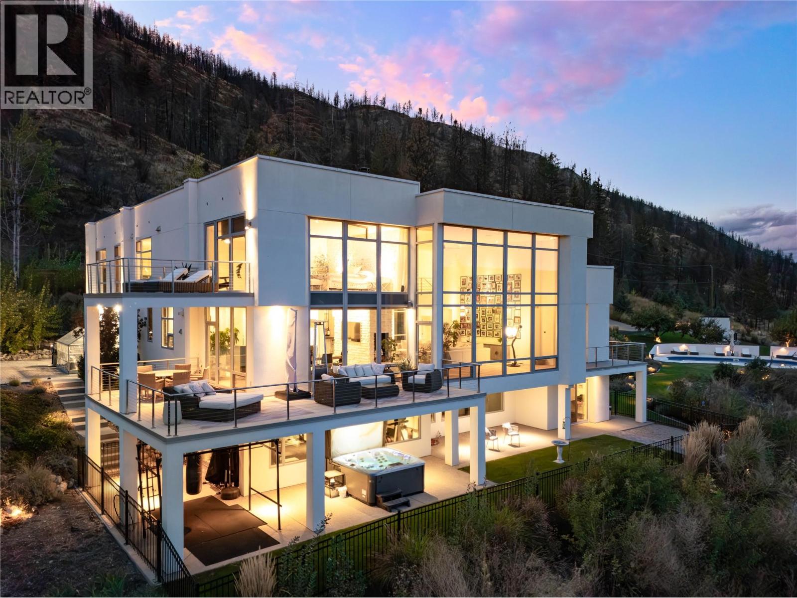 1750 Westside Road N Unit# 5, Kelowna