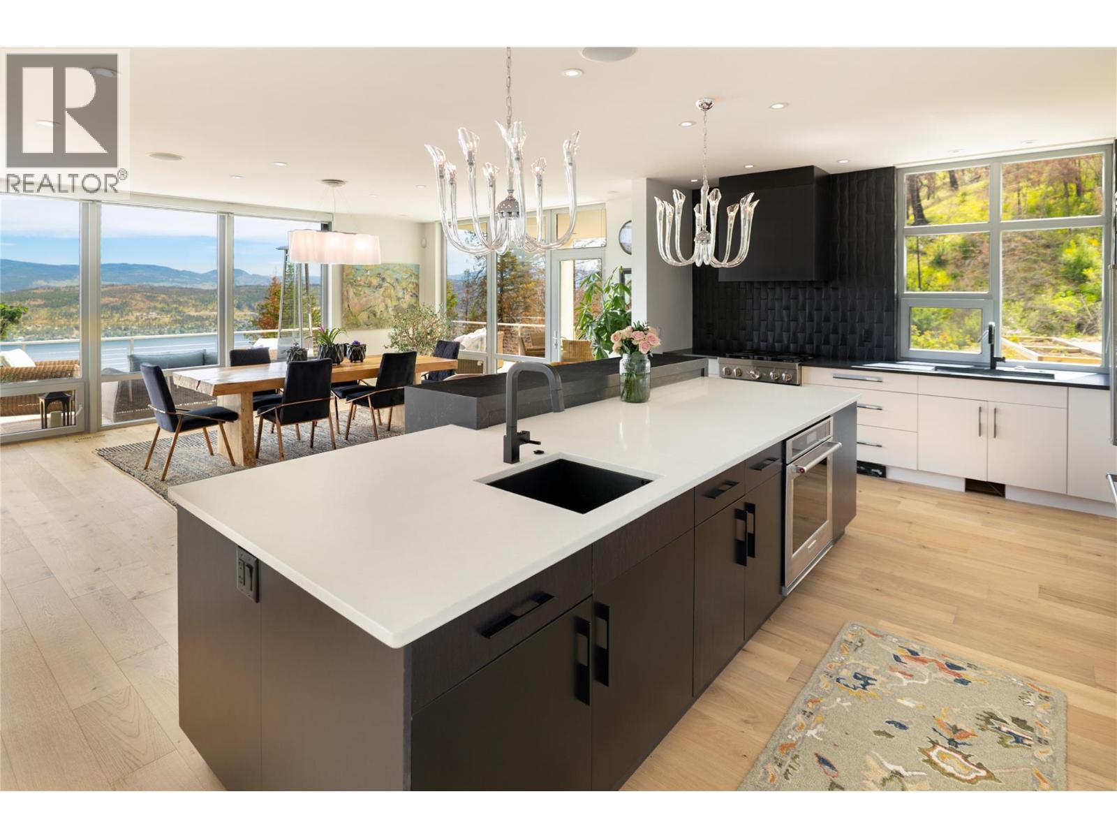 1750 Westside Road N Unit# 5, Kelowna