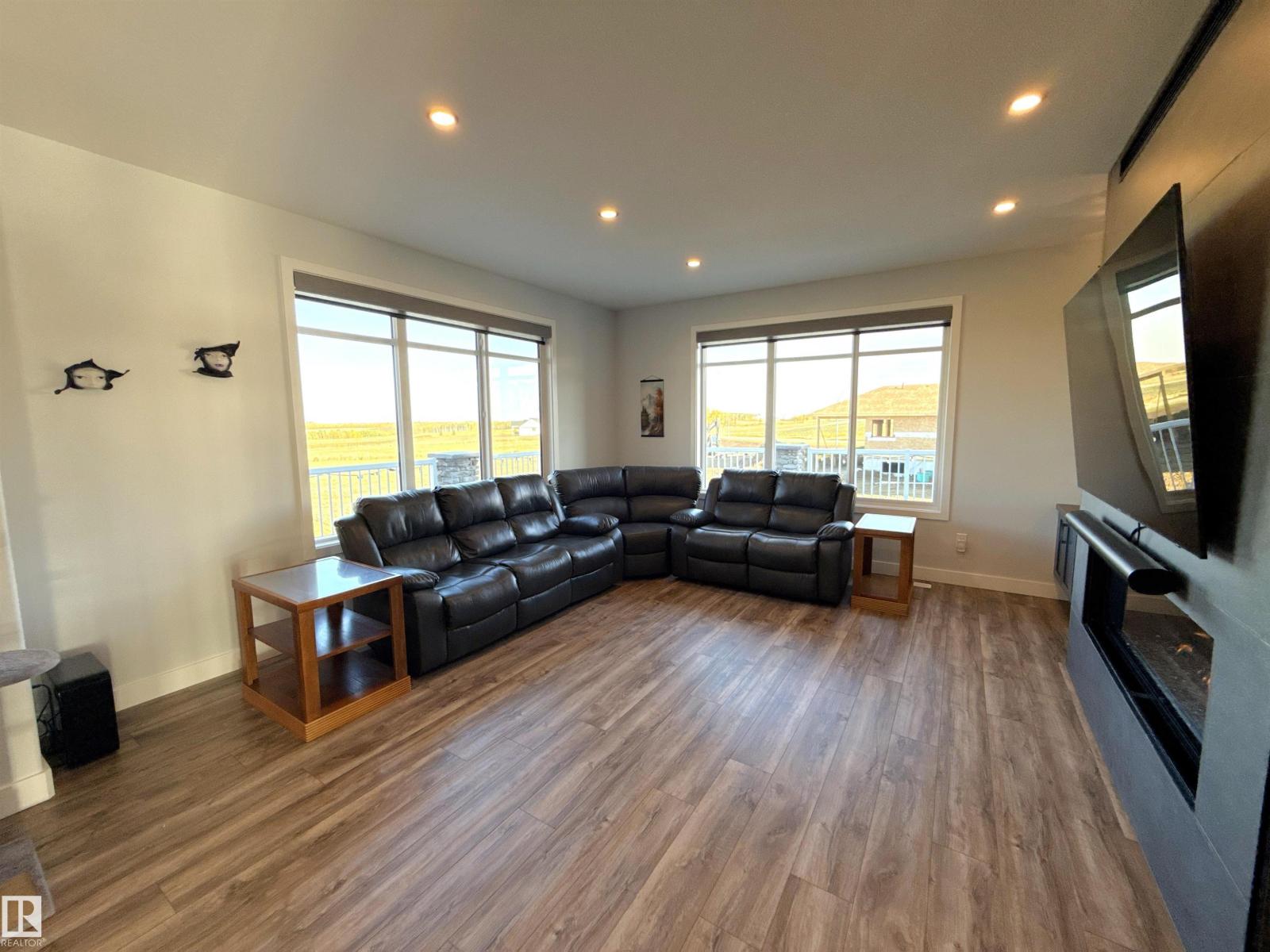 #45 54104 RGE ROAD 274, Rural Parkland County