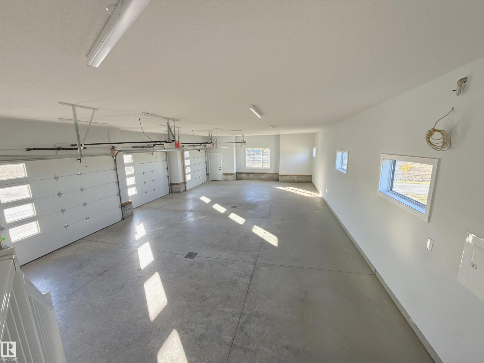 #45 54104 RGE ROAD 274, Rural Parkland County