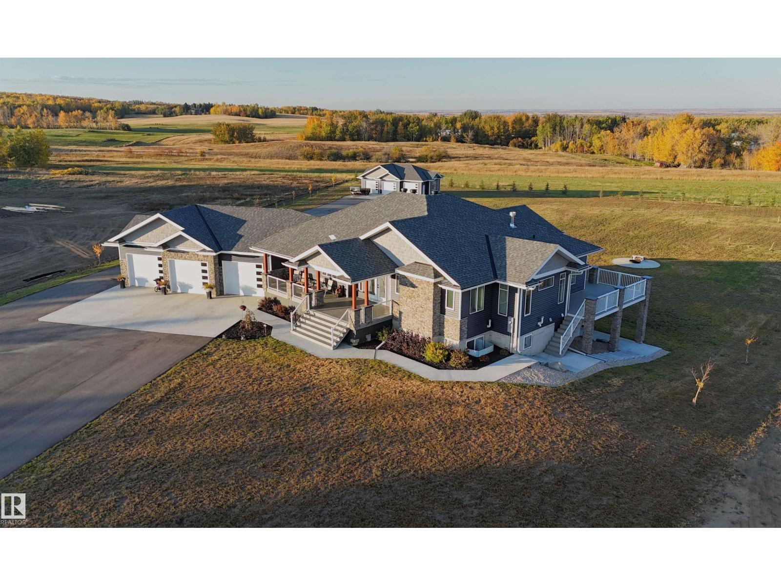 #45 54104 RGE ROAD 274, Rural Parkland County