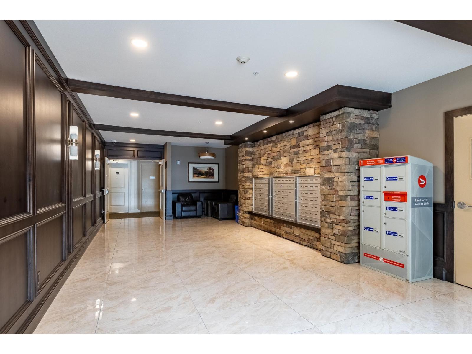 224 8157 207 STREET, Langley
