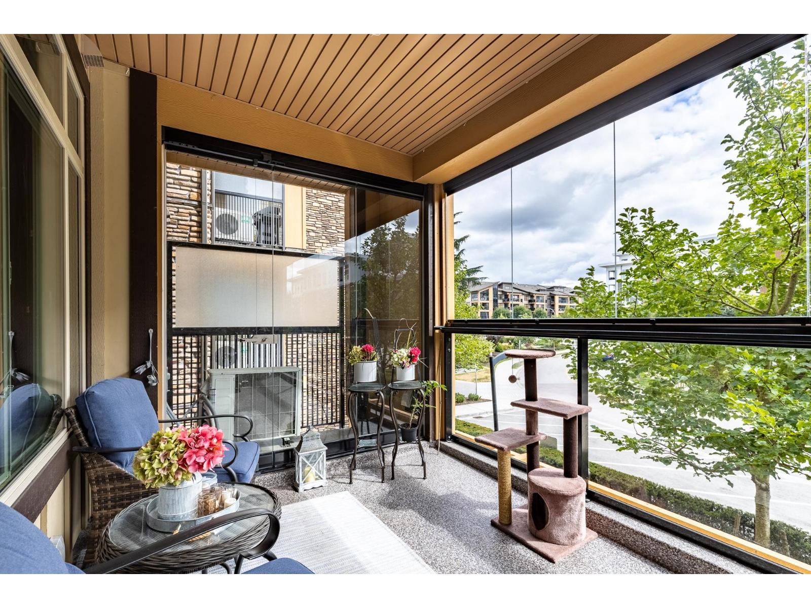 224 8157 207 STREET, Langley