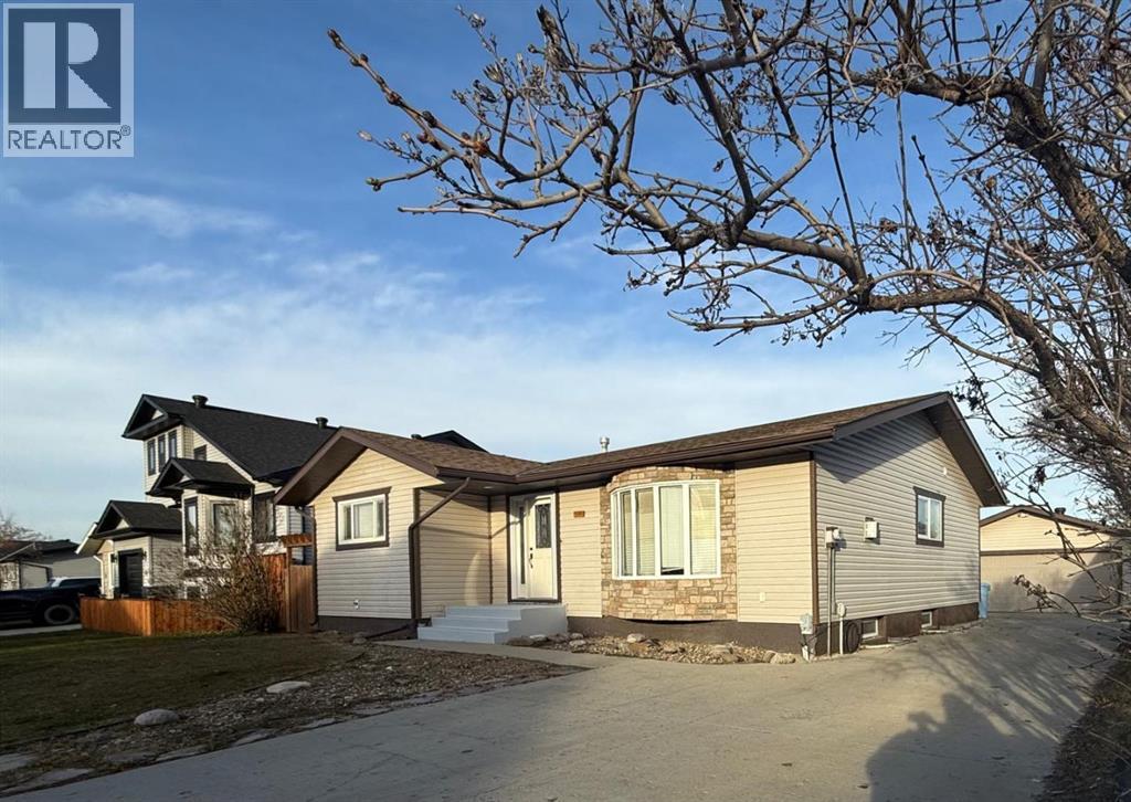 144 Beaconwood Place, Fort McMurray