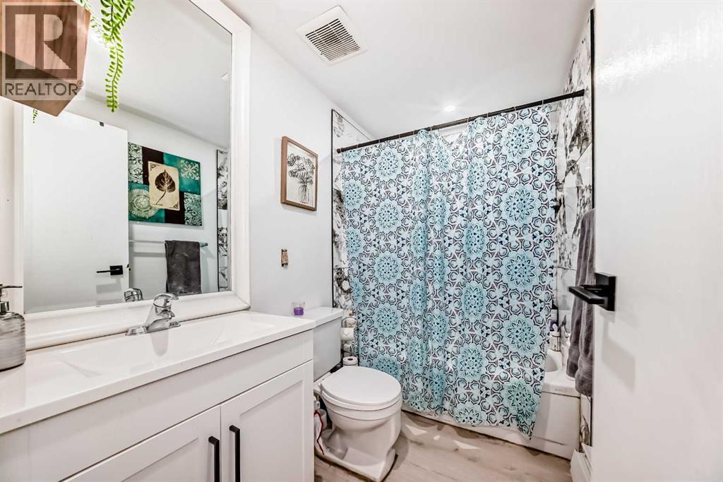 101, 1113 37 Street SW, Calgary, Alberta