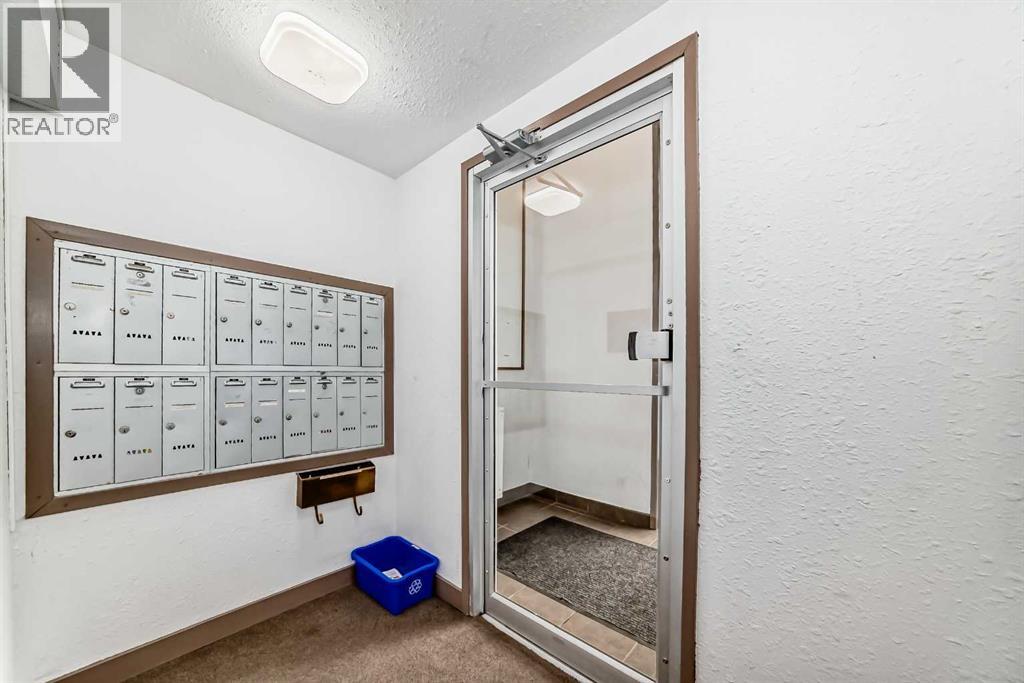 Single Family House for Sale in    Street SW Rosscarrock Calgary 