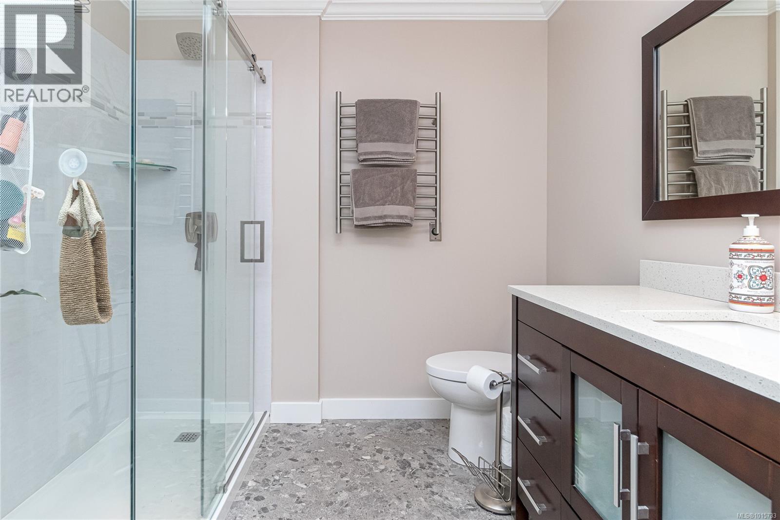  1221 Cherry Road, Saanich