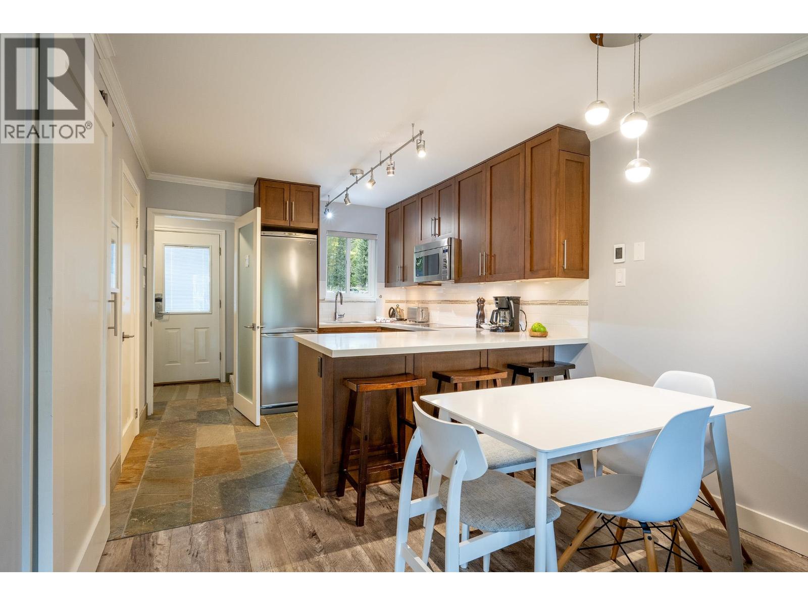 10 2211 MARMOT PLACE, Whistler