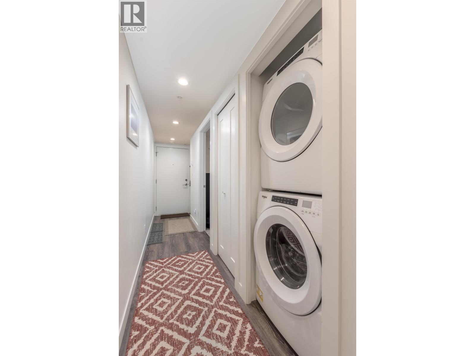 304 1365 PEMBERTON AVENUE, Squamish
