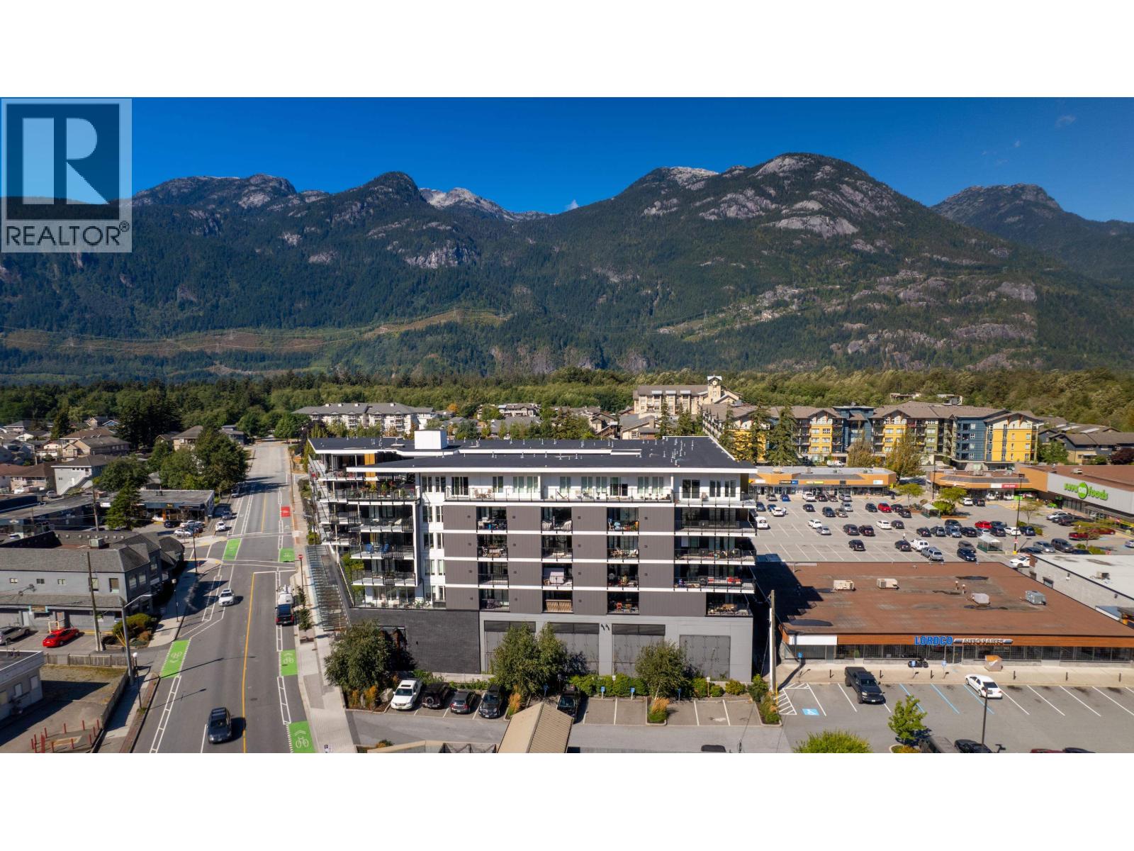304 1365 PEMBERTON AVENUE, Squamish