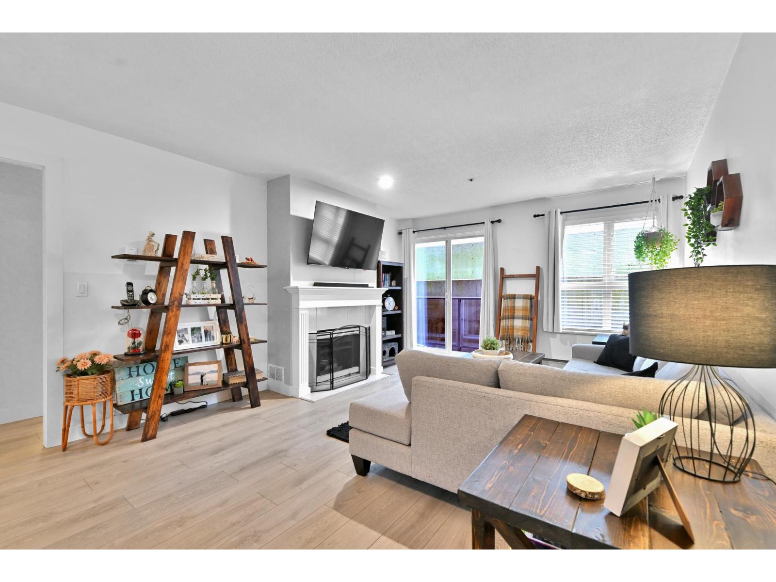 203 33165 2 AVENUE, Mission
