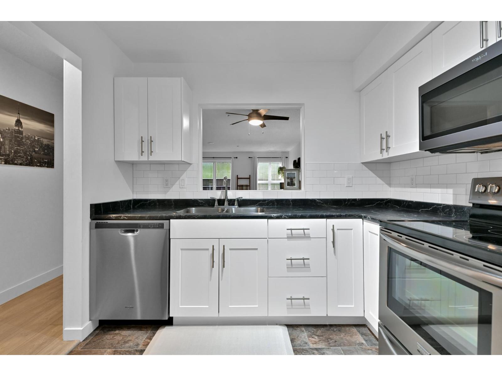 203 33165 2 AVENUE, Mission