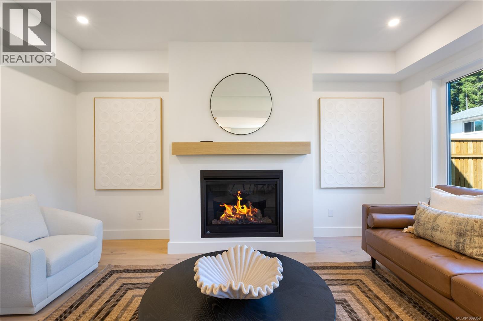 1592 Larsen Rd, Courtenay