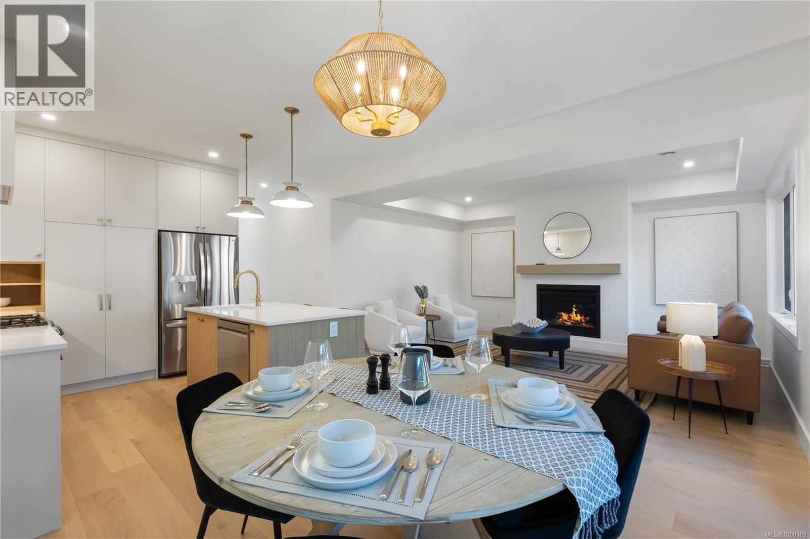 1592 Larsen Rd, Courtenay