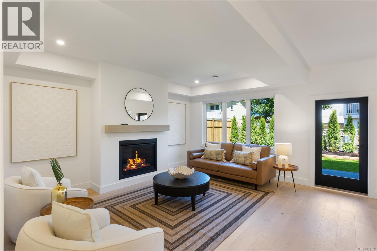 1592 Larsen Rd, Courtenay