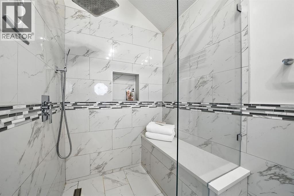 Single Family House for Sale in  Varsity Estates Gardens NW Varsity Calgary 