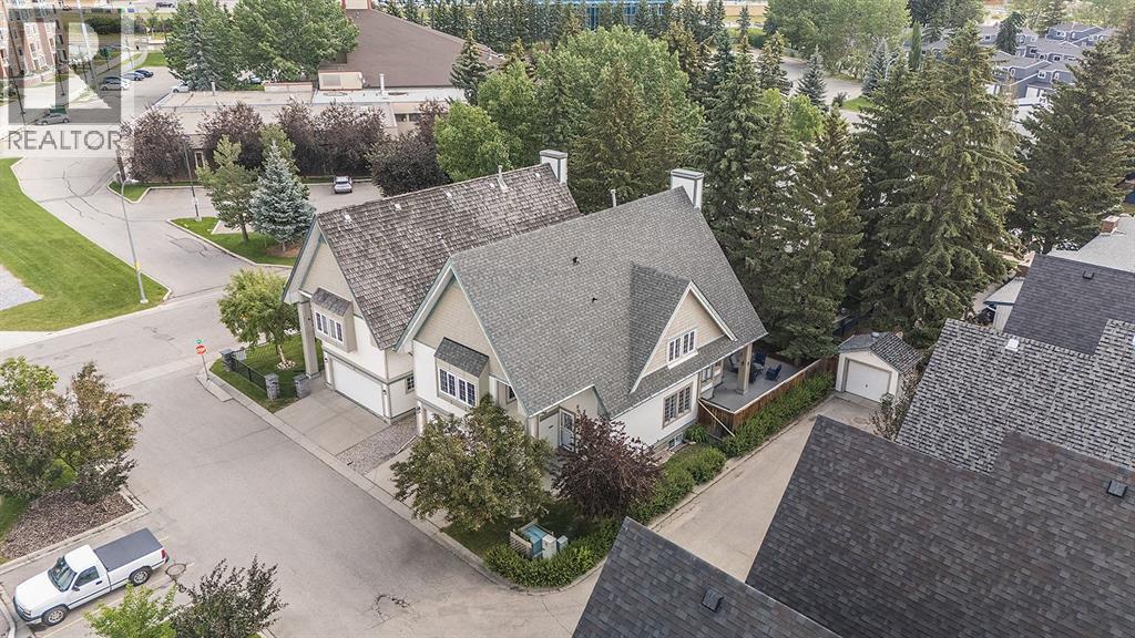 Single Family House for Sale in  Varsity Estates Gardens NW Varsity Calgary 