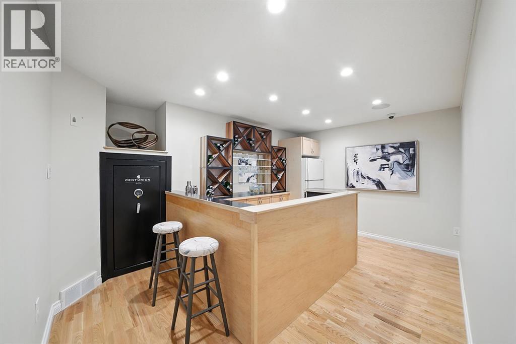 Single Family House for Sale in  Varsity Estates Gardens NW Varsity Calgary 