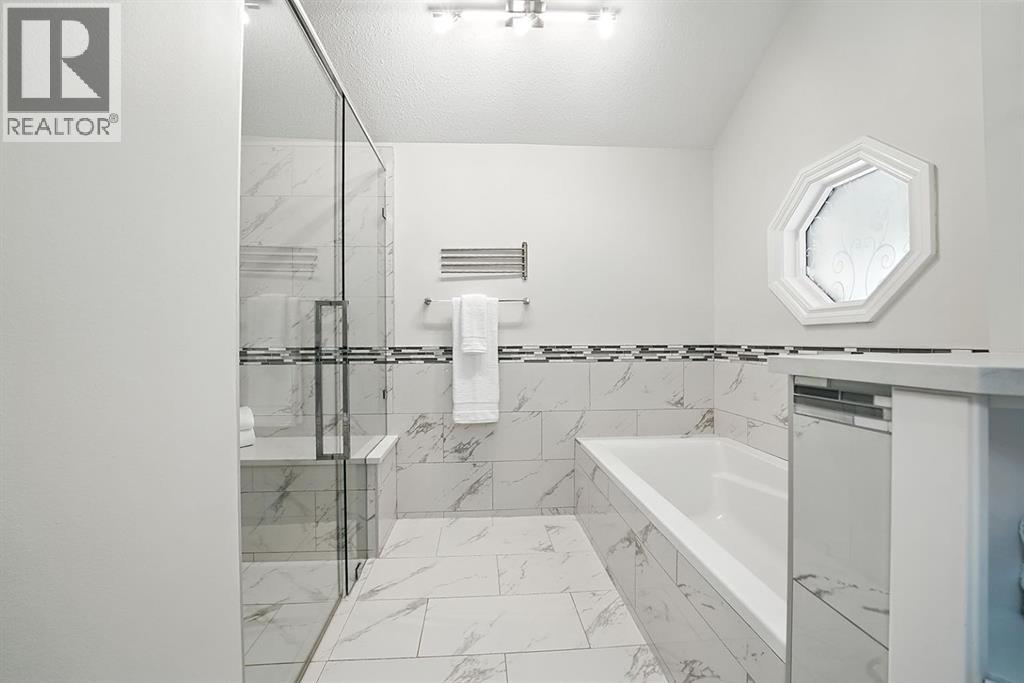 Single Family House for Sale in  Varsity Estates Gardens NW Varsity Calgary 