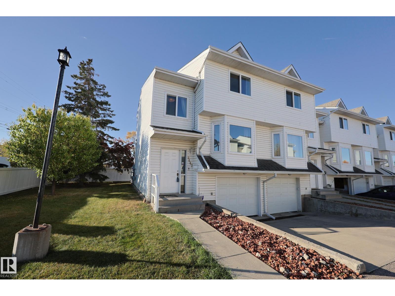 9447 156 ST NW, Edmonton, Alberta