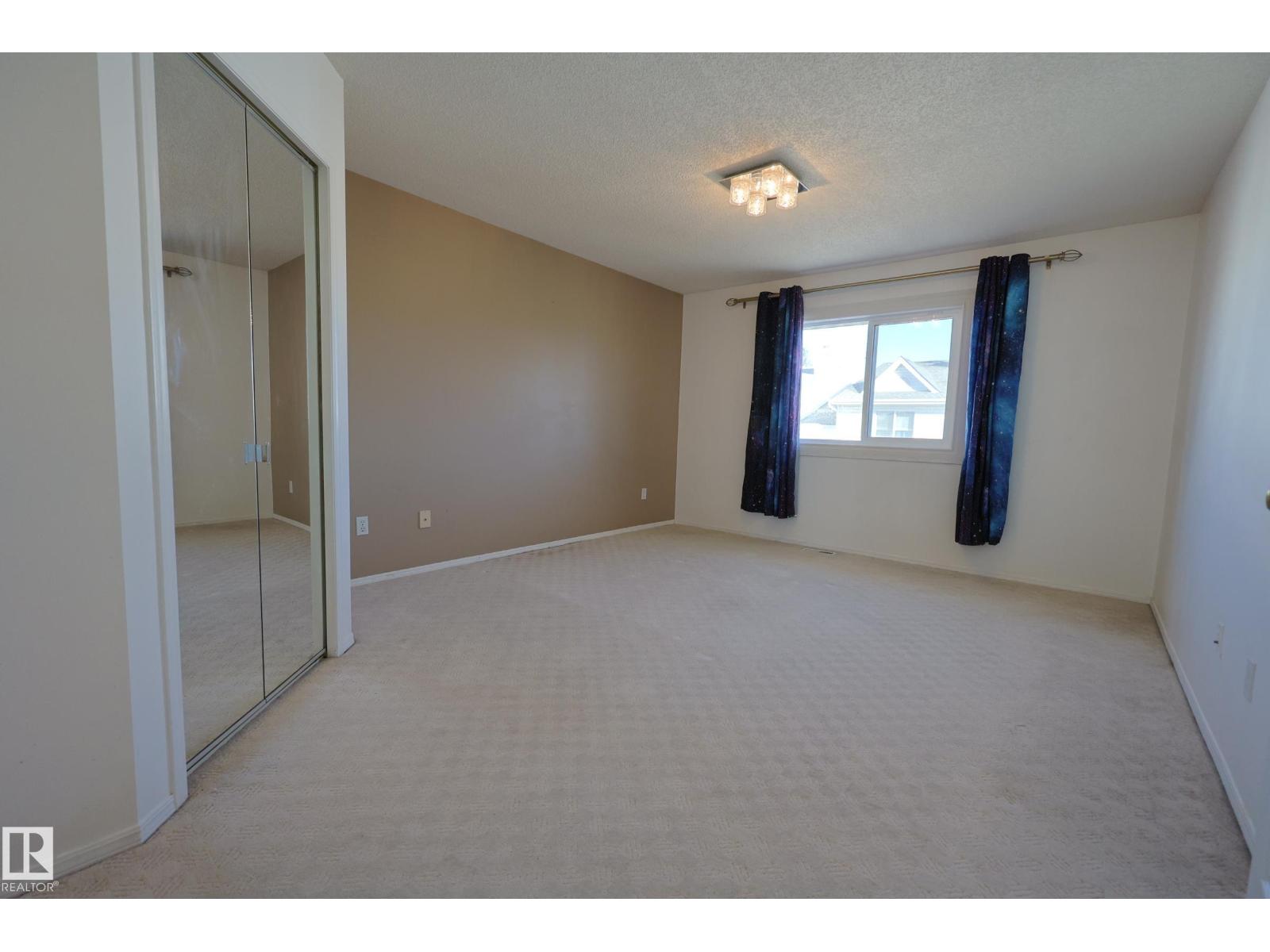 Single Family House for Sale in   ST NW Edmonton 