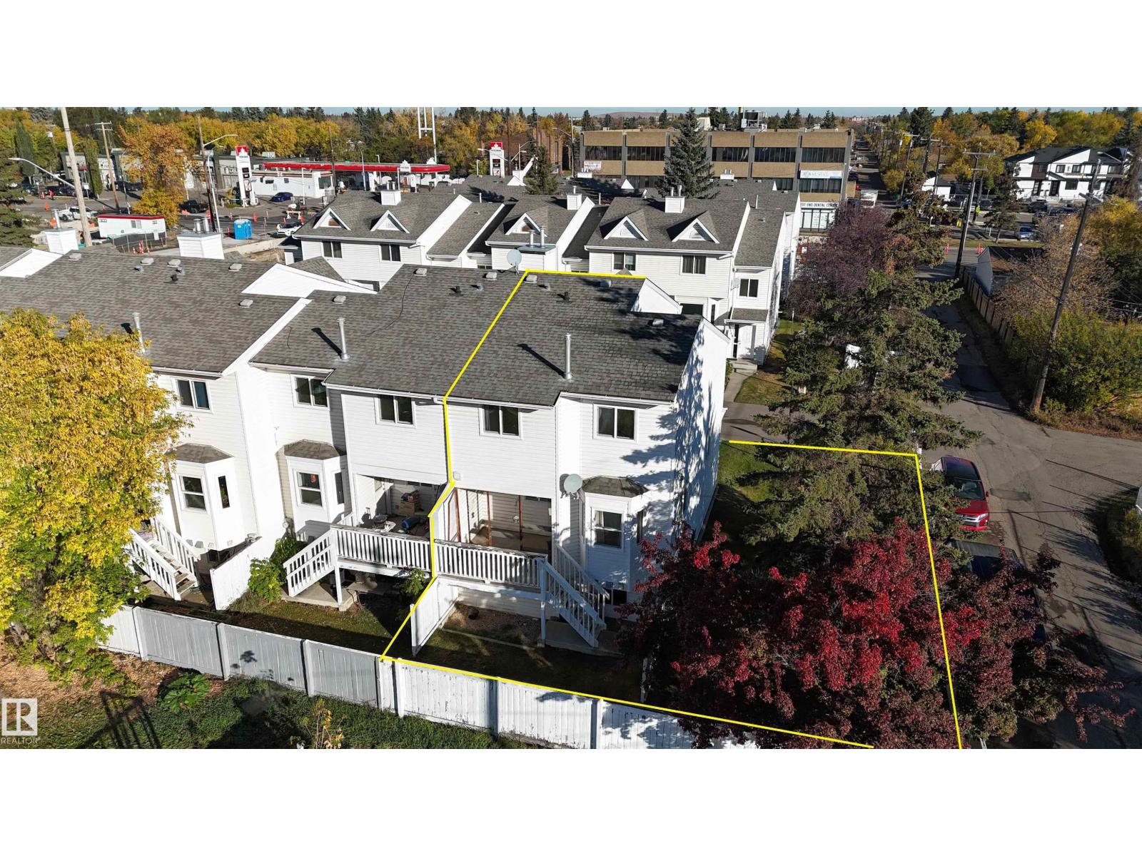 Single Family House for Sale in   ST NW Edmonton 