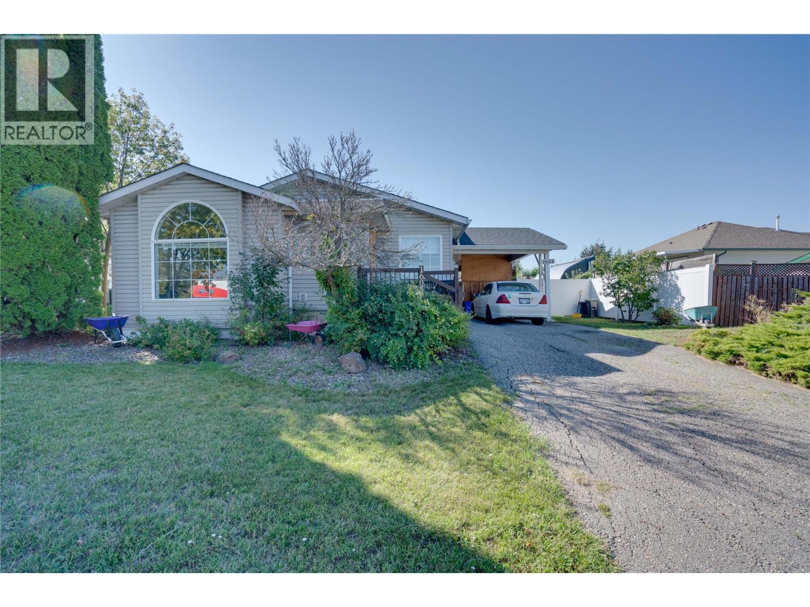  1605 15 Avenue, Vernon