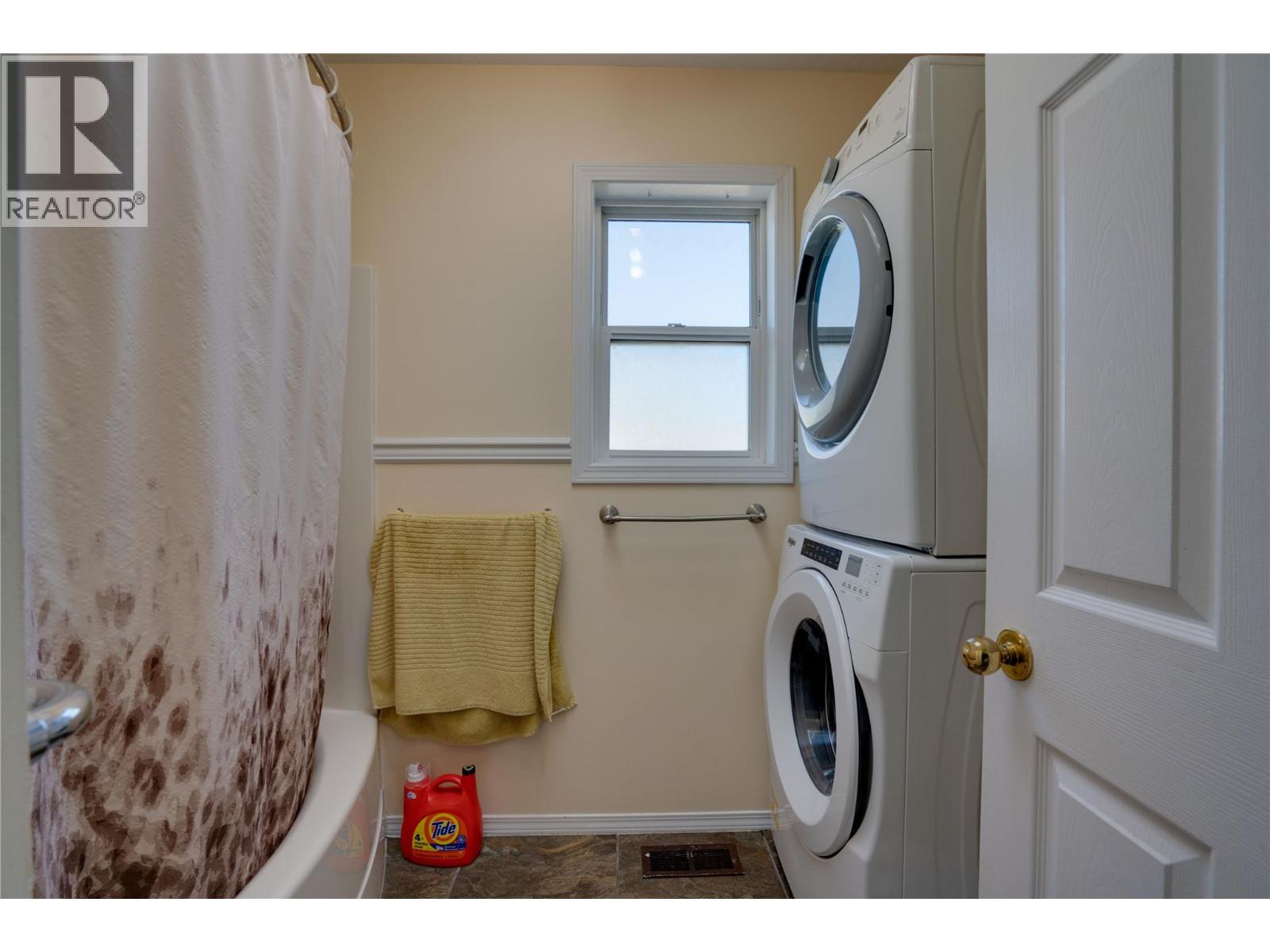  1605 15 Avenue, Vernon