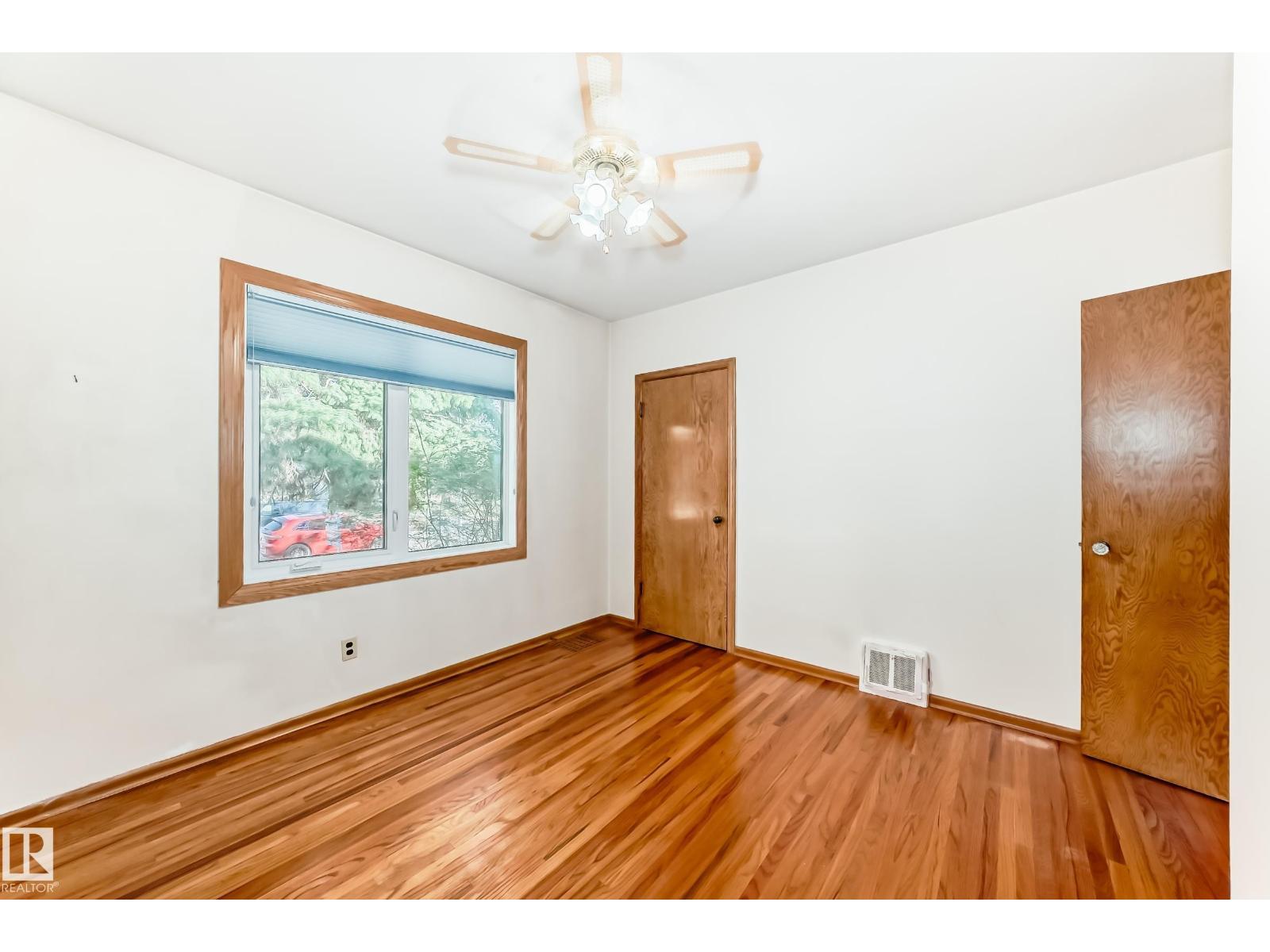 11424 105 ST NW, Edmonton