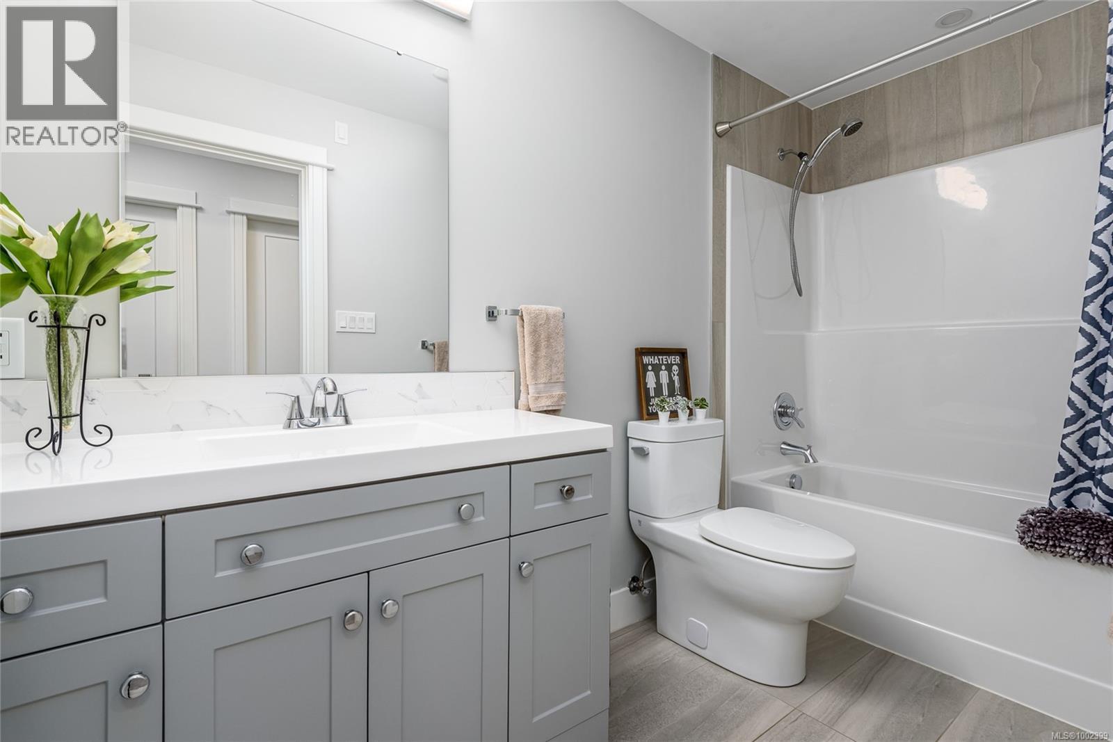 877 3rd St, Courtenay